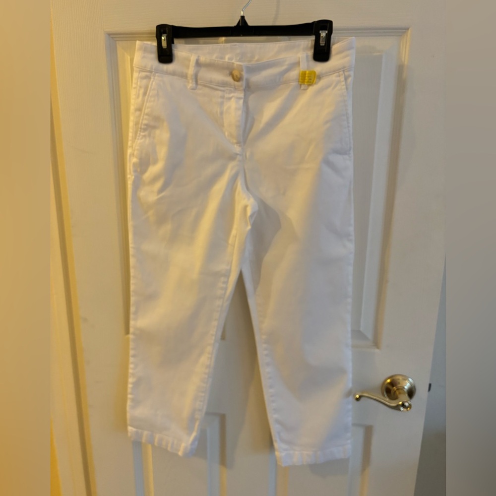 Tommy Bahama White Cotton Blend Capri Pant, Size 4, Excellent Condition